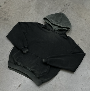 How can we help ? Why Choose ASBX Clothing Manufacturers Portugal ?  Are you looking for the best streetwear clothing manufacturers? Look no further than ASBX. ASBX, a sustainable clothing manufacturer in Portugal with low minimum order quantities, offers clients the most sustainable fashion products in Europe, made in a high-tech factory in Barcelos, Portugal, being the ultimate supplier for conscious brands and ethical organizations. We are Portugal’s #1 clothing manufacturer supplying medium/high-quality startups with over 1500 brands and SMEs in 55 countries worldwide. ASBX specializes in jersey clothing, mostly streetwear. We are the top supplier for conscious brands who care about ethical production and are looking for top-grade manufacturing.